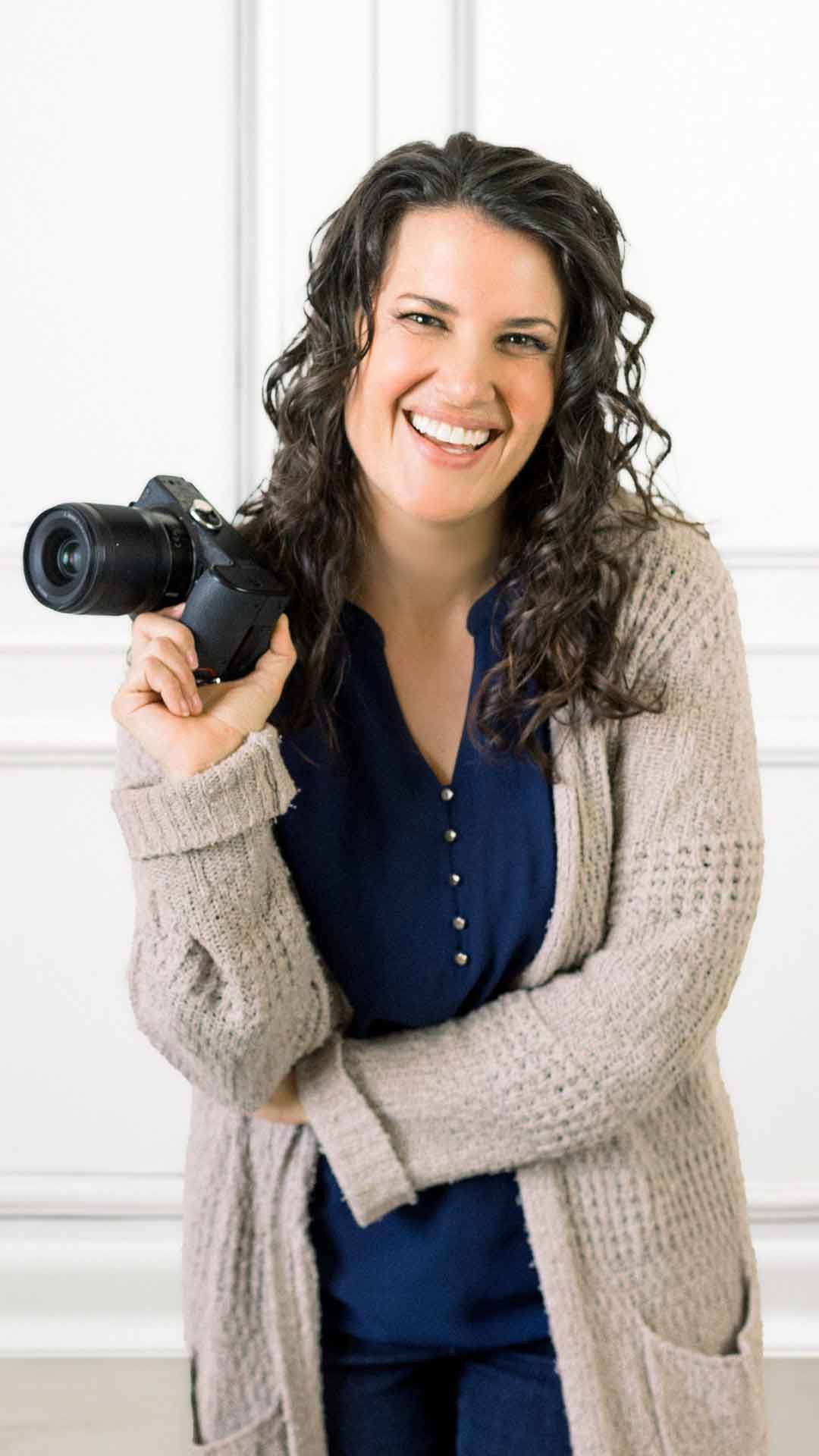 Sharrise Rowan - Professional Photographer